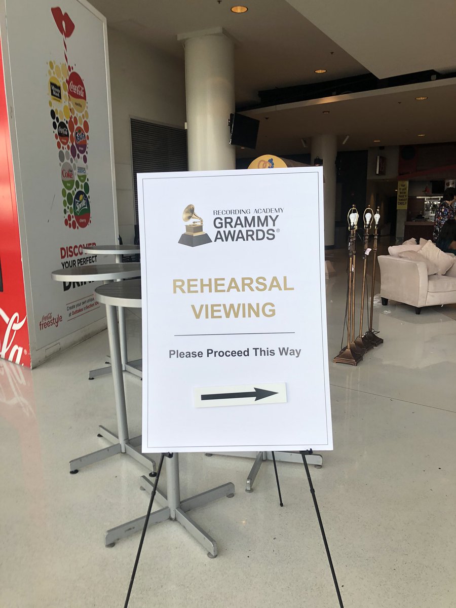 itsmelaurab's tweet photo. thank you for today @GRAMMYU @RecordingAcad #GRAMMYs #GUInAction https://t.co/0iH6NHkutf