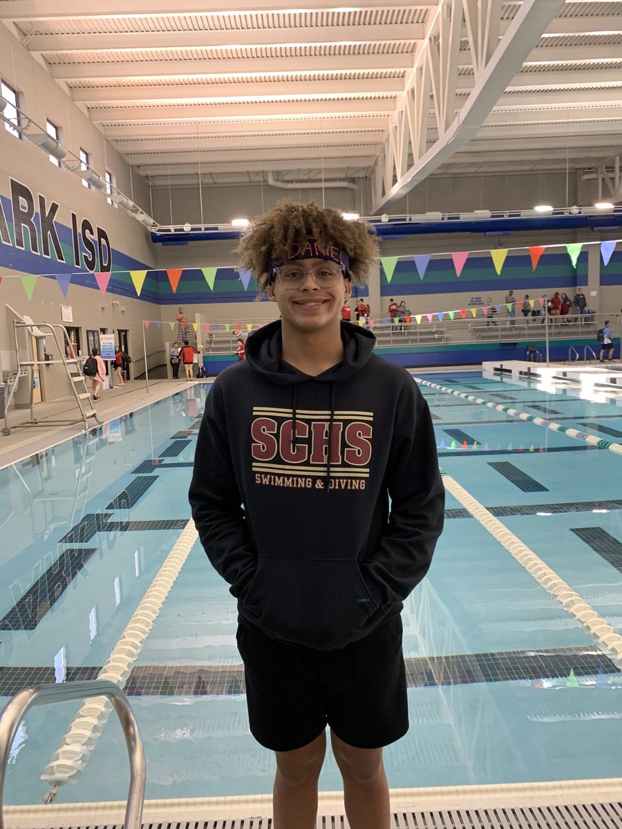 schsswimanddive's tweet photo. Records came crashing down today at Districts!  Aramis-freshman 100 back, Daniel-team 100 breast, Evan and Tassilo-team 200 IM, and Ryan-team 100 back. Awesome swims today! 🔨💿⁦@HumbleISD_SCHS⁩ https://t.co/OQg9aJjoIL