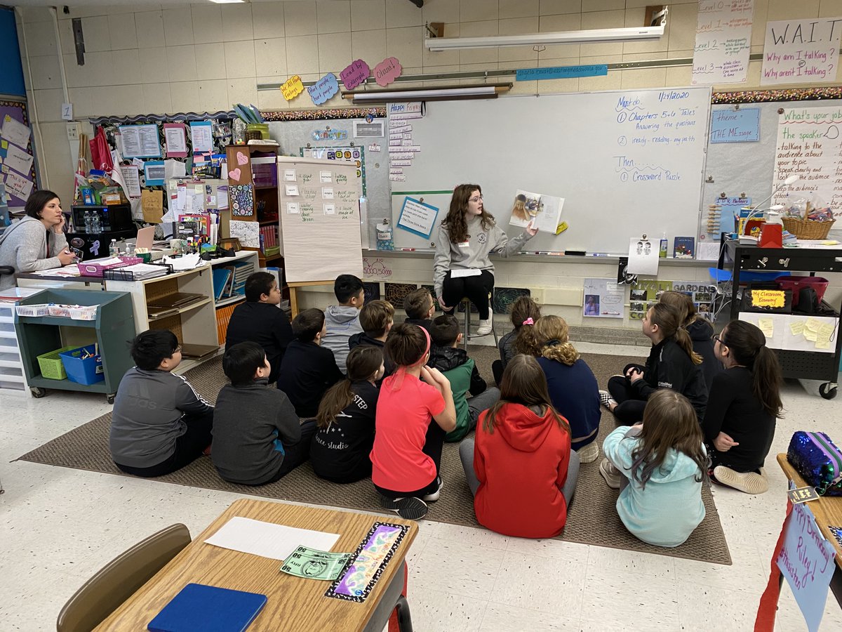 MViewSchool's tweet photo. Thank you to the students in Mr. Polk’s African American History class at ⁦@ELHSspartans for coming to read books related to inclusion, kindness, empathy and acceptance. Our students were excited to hear the stories and engage in meaningful discussions! #mvdoesgreatthings https://t.co/DAYsJXdXrM