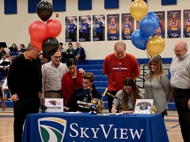 SVA_Athletics's tweet photo. Two distinguished athletes at #SkyViewAcademy in Highlands Ranch signed letters of intent today. Hannah Banko, member of the basketball team, and William Scavuzzo, member of the track and cross-country teams will continue competing at the collegiate level in Kansas. https://t.co/FfYa7EsQU1