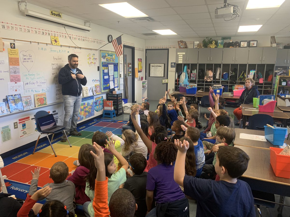 SamHouston1982's tweet photo. College and Career Week was a great success. The presentation by Denton Municipal Electric was super fun for our 4th graders.  Students also heard from an Aerospace Engineer and a Fireman. Thanks again to all the parents who presented this week!#TexansLearning https://t.co/lfN216n1cS