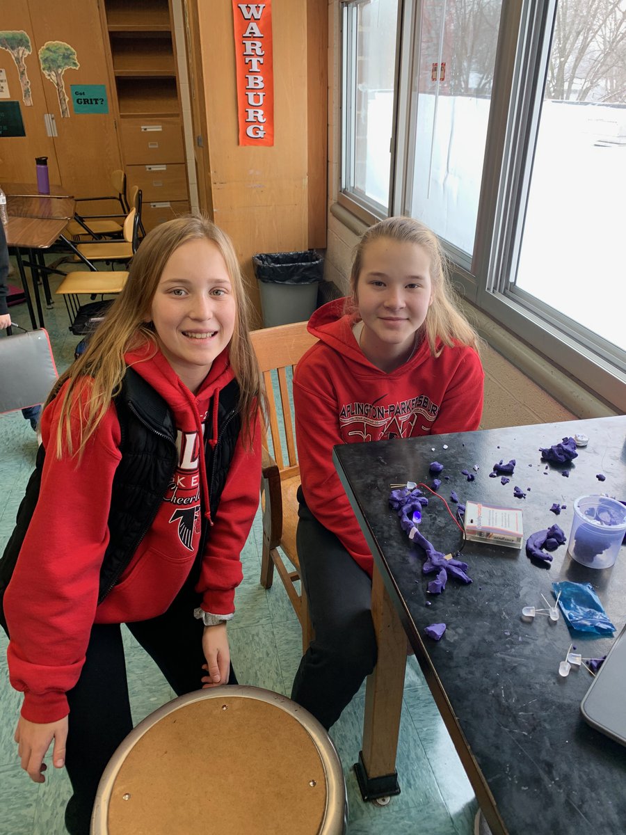 MrsHaugan's tweet photo. @Brain_Facts_org Thanks for the Squishy Neuron idea!!  #redpride #Science https://t.co/Fyx8tmkkDk