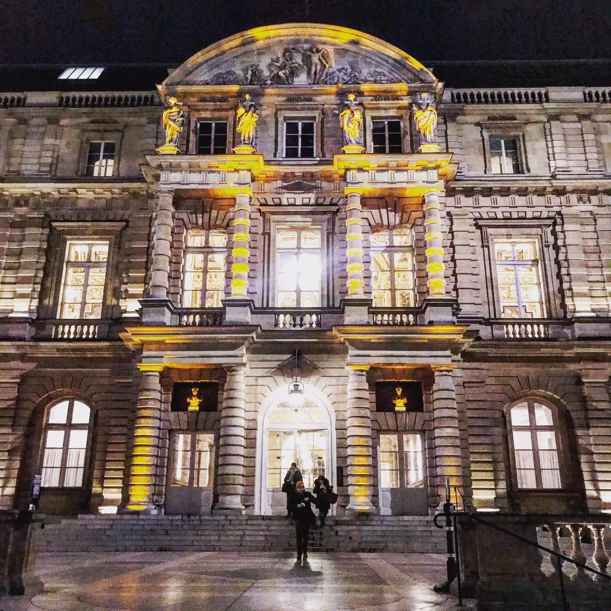 hitwebb's tweet photo. #hitwebb #senat #hackathon #datafin #finances #locales #collectivites #premierministre #courdescomptes #directionsubudget #dgfip #etalab #insee #ofgl #data #opensource #administration #fiscale #defis #citoyens #developpeurs #journalistes #chercheurs #datascientist 🇫🇷🥇💻💵💸💶⚖️ https://t.co/raWnYbkLDk