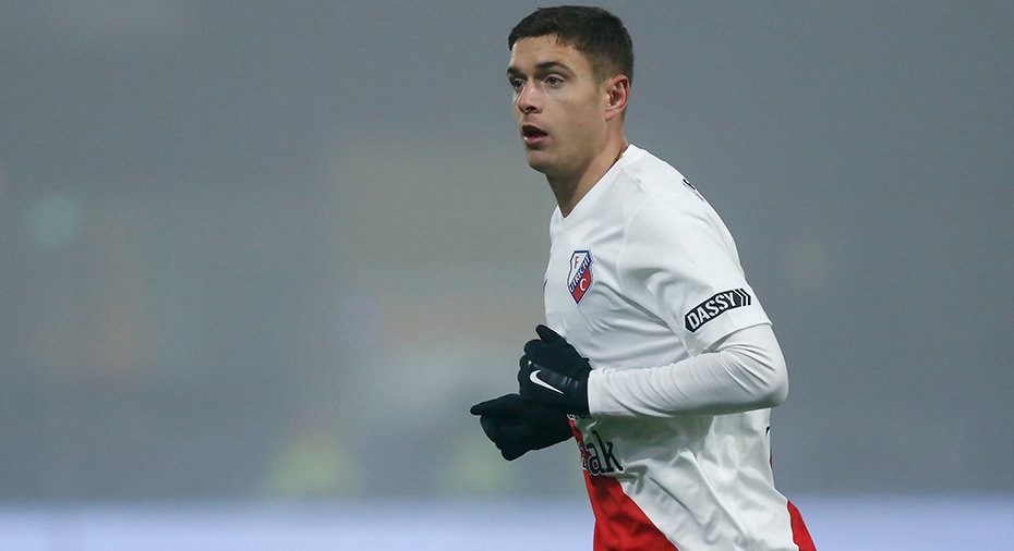 Succé för Peterson – nätade i första matchen från start sedan återkomsten.

fotbollskanalen.se/nederlanderna/…