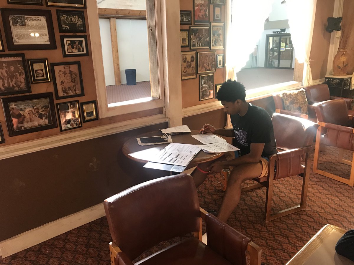 WHtsHoops's tweet photo. Falcons defeat Maize 58-40 in Friday TOC action and “celebrate” with a study hall. #studentathletes #theheightsway https://t.co/BqD0ziucRK