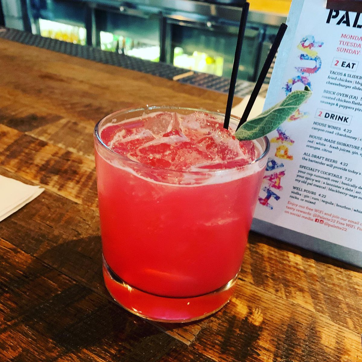 Delectable bites, hand-crafted cocktails and good company? Looks like you've discovered local favorite, Palette 22.

🍹: Blackberry Sage Margarita
📸: _drinkswithjess