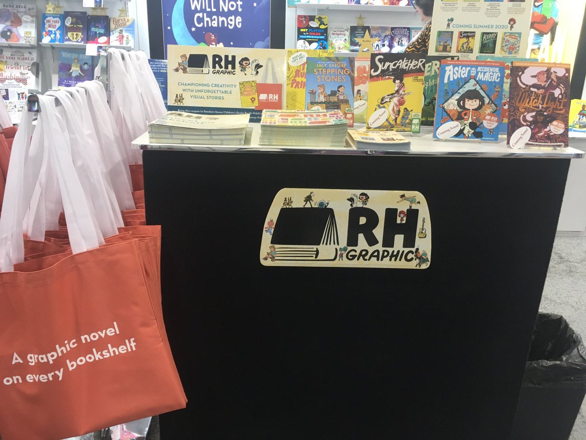 RHCBEducators's tweet image. Happy first day of ALA Midwinter, and happy launch to @RHKidsGraphic! Visit us at booth #1441 tonight to pick up this lovely tote and a copy of our inaugural title, THE RUNAWAY PRINCESS! #alamw20 #alamw2020