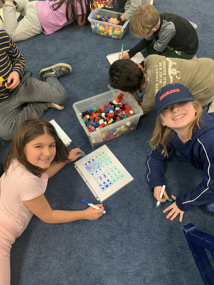 searceymindhive's tweet photo. Symmetry stations in math 😊@GordonPrincipal https://t.co/NK9c8zk5il
