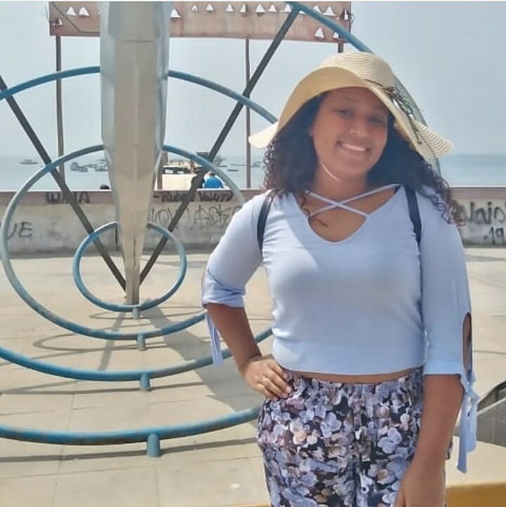 _Daaaayi's tweet photo. Unos dicen que he cambiado, otros que soy la misma. Unos dicen que estoy muy gorda y otros que estoy bien así... Y a mi me da igual https://t.co/wxUf1GUBcd