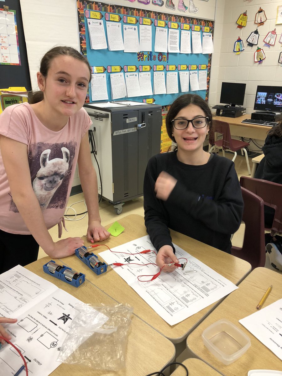Mrs_DeThomasis's tweet photo. Watts Up!! Students enjoying working hands on building  and testing circuits with scientist in the school!! @SMD_YCDSB https://t.co/yD8wjLKPn7