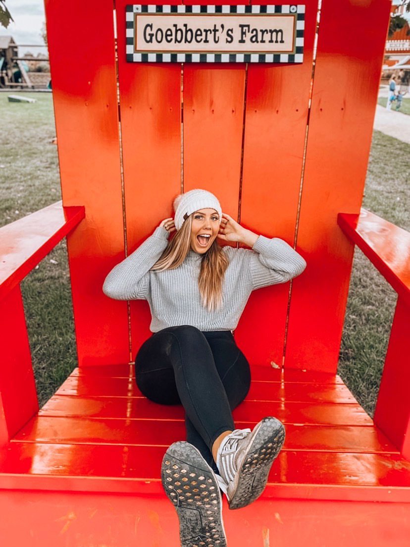 I just wanted to officially sign off. Being your Director of Marketing for 2019 has been amazing. I would like to introduce to you all the 2020 Director of Marketing, Taylor Lanktree! I know you’ll do amazing. XOXO, Maria Infante ❤️