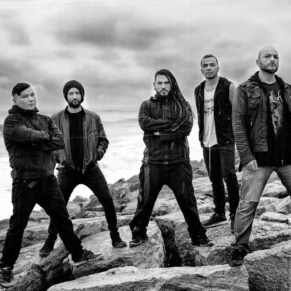 Rocktuver's tweet photo. #RecomendaciónRocktuber:
Si sos de los que aman el Death Técnico, mechado con Progresivo, Deathcore y Djent; si sos fan de bandas como #Meshuggah, #InFlames o #ArchEnemy; si adorás romperte la cabeza dentro del mosh... entonces vas a amar a #InElement!
▶ https://t.co/vjHuYUWLMm https://t.co/Mjsvp4dH9L
