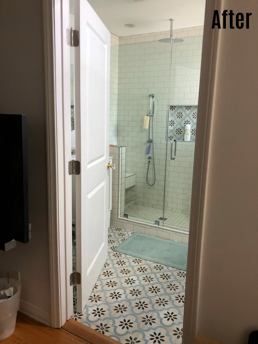 RemodelingA's tweet photo. Look at the before and after pictures of this #bathroom #remodel we completed in #LosAngeles. What do you think? https://t.co/8EdLP2irKr