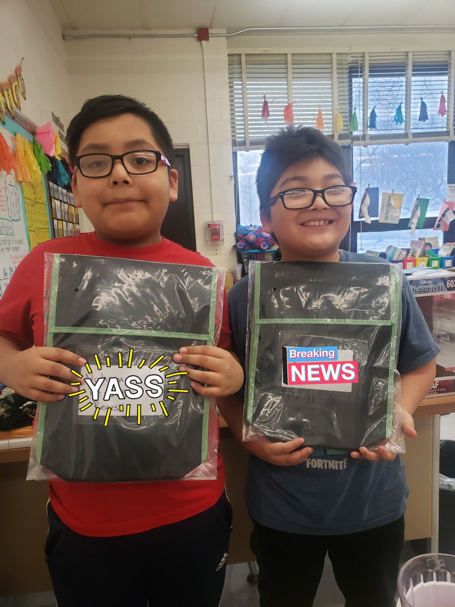 BilingualCDiaz's tweet photo. We were SO excited to finally get new books in Spanish and book bags to read at home! Thank you, Education Foundation of District 58! #dg58learns #dg58pride #readersareleaders #serbilinguevalepordos #duallanguagechat #ellchat #biliteracy @Booksource https://t.co/EH5jIVMEEA