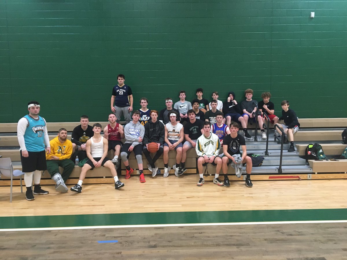 NBHSbaseball1's tweet photo. Annual “Ball is Life” conditioning day for the Eagles! #NBProud https://t.co/xWrs3yQWQT