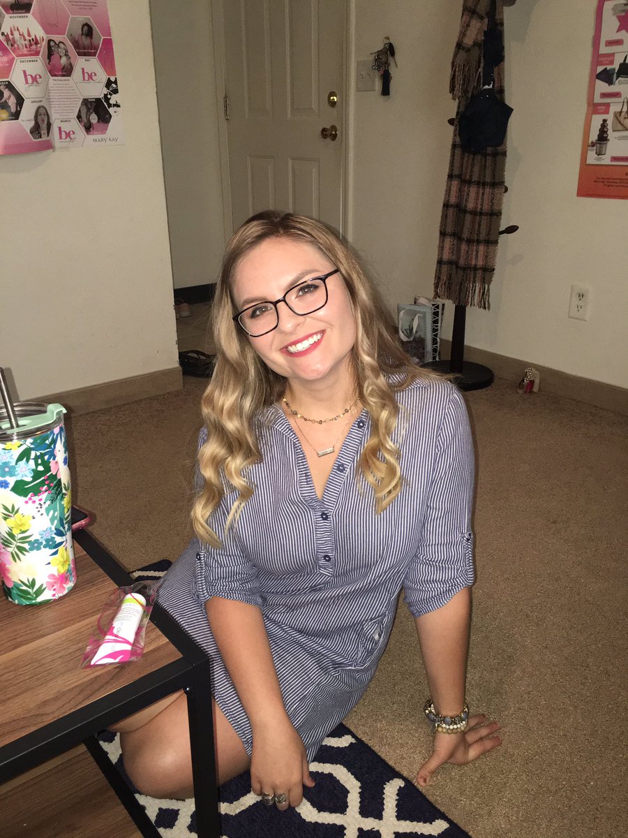 Hall6Cory's tweet photo. @ATrevathan94 You do not have to tell me that. Look at this dime! https://t.co/5mcAfFPapB