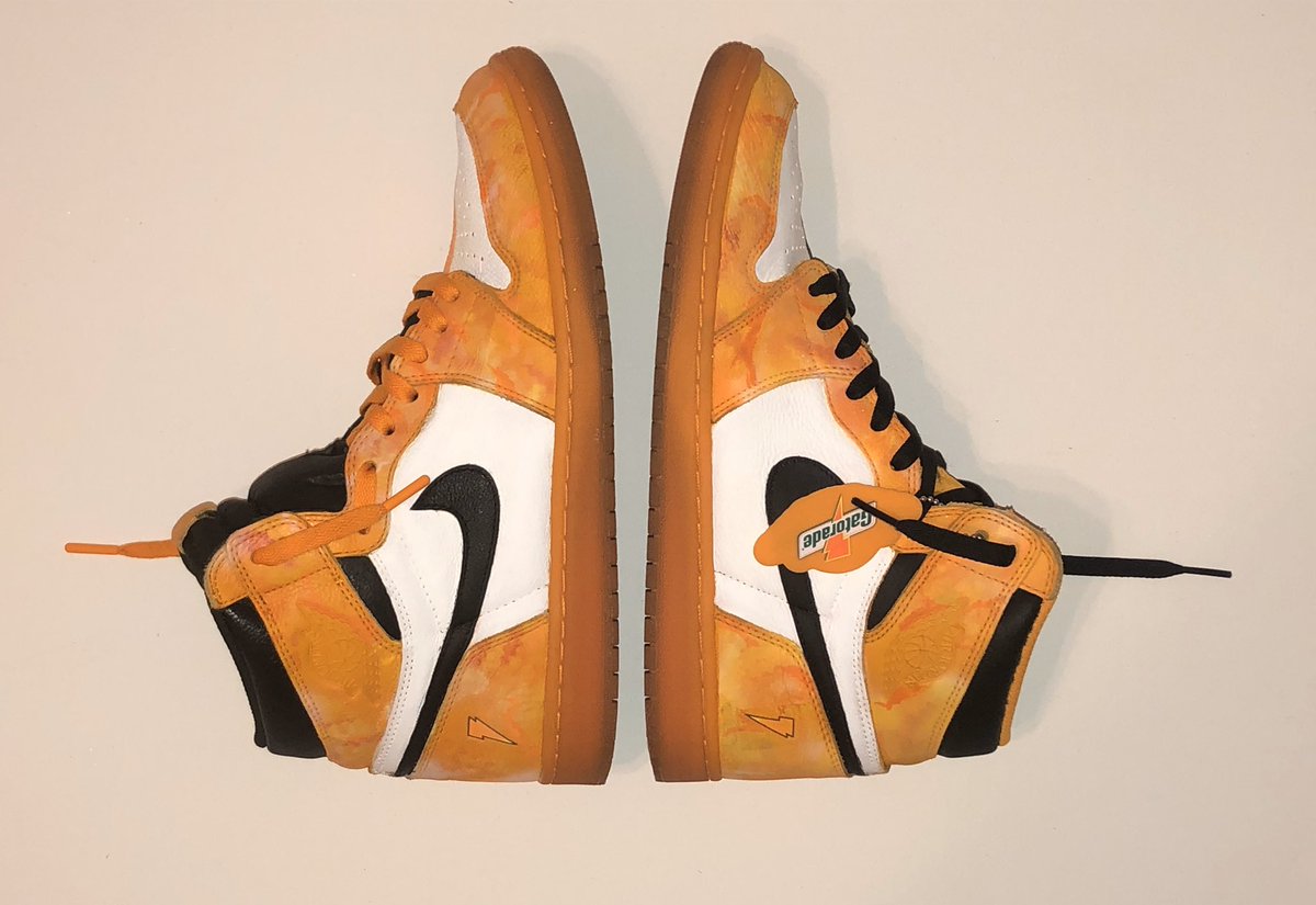 madvividcustoms's tweet photo. Our Top3 Tie dye SBB Gatorades 
Follow us on IG @madvillaincustoms 
Paints from @AngelusDirect via @leathercareshop 
Link to buy Angelus via our partnership https://t.co/LGajD2Km3M https://t.co/03IHR1Zbvl
