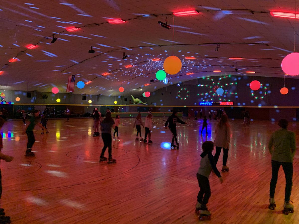 Nothing like a Friday night at the roller garden for my daughters birthday. So fun