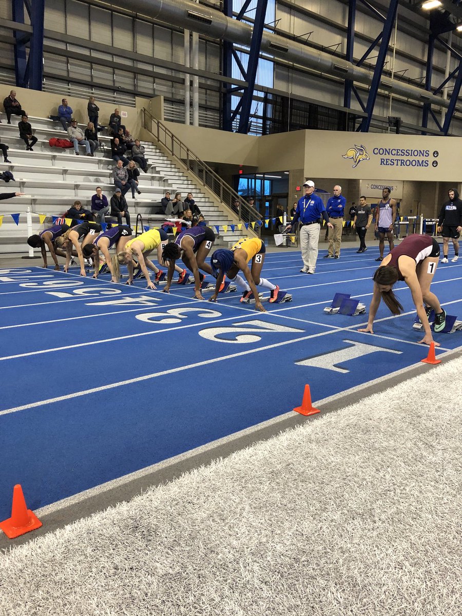 Mside_Track's tweet photo. Great 60 meter Dash! ⁦@lflam587⁩ is one of the few NAIA sprinters to advance to finals!! (8.16)! https://t.co/JYQSpXRdEd