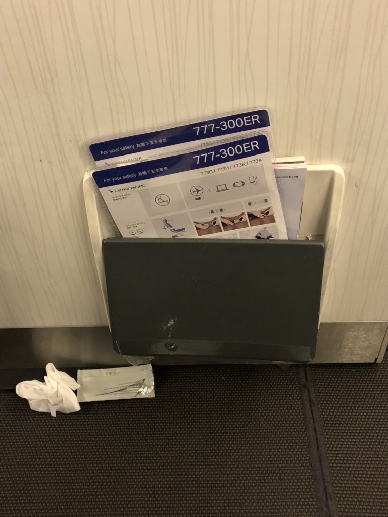 romain_girard1's tweet photo. Thanks for the experience @cathaypacific! #CX254 1h30 of delay, used antiseptic wipe and magazine carrier broken. You can do better! 👍🏼#goldstatus https://t.co/zfHte9Txj9
