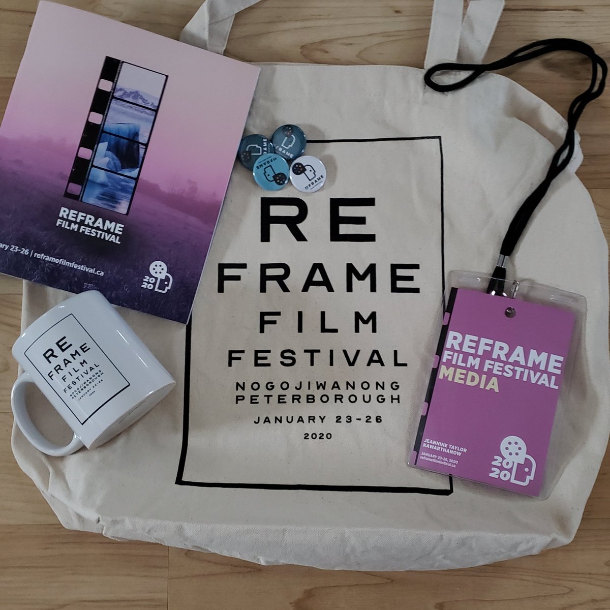 wiredwoman's tweet photo. Give me swag and a media pass and heckya we'll sponsor.
#reframe2020 #PTBO #peterboroughontario #downtownptbo #nogojiwanong #swagslut #goodswag #ptbokawartha #kawarthas
#excited https://t.co/AwQWUFUoyn