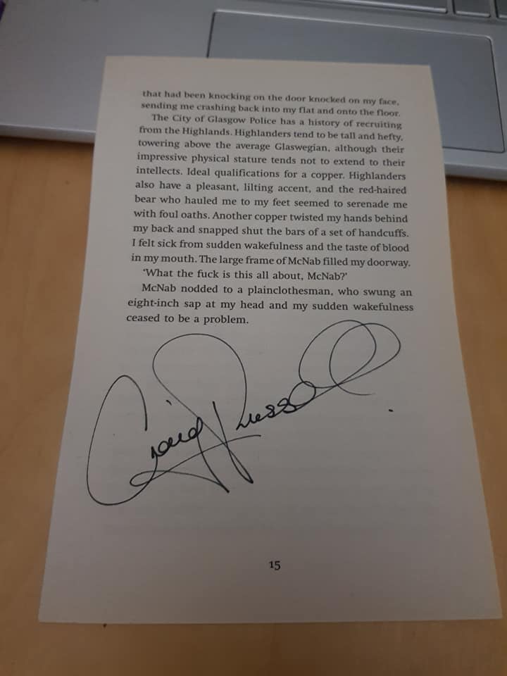 13challenge's tweet photo. who fancies an awesome artwork and signed book page from @TheCraigRussell ? bid now to support #childrenwithcanceruk @ https://t.co/7Oc0GwWtOp 

Please RT and follow to spread the word, thanks :)  

Loads more awesome items up for grabs. 

#lennox #thedevilaspect #thankscraig https://t.co/krhoyKi15U
