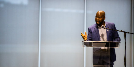 UMKC's tweet photo. We celebrated the 30th anniversary of the TAASU Freedom Breakfast with music, dance and @UMKCBloch alumnus @Author_ChilubaJ. https://t.co/k8TWhBkUdb
#immigrantstories #myhomeawayfromhome #UMKC #TAASU #UMKCAlumni https://t.co/sabBp8J0bv