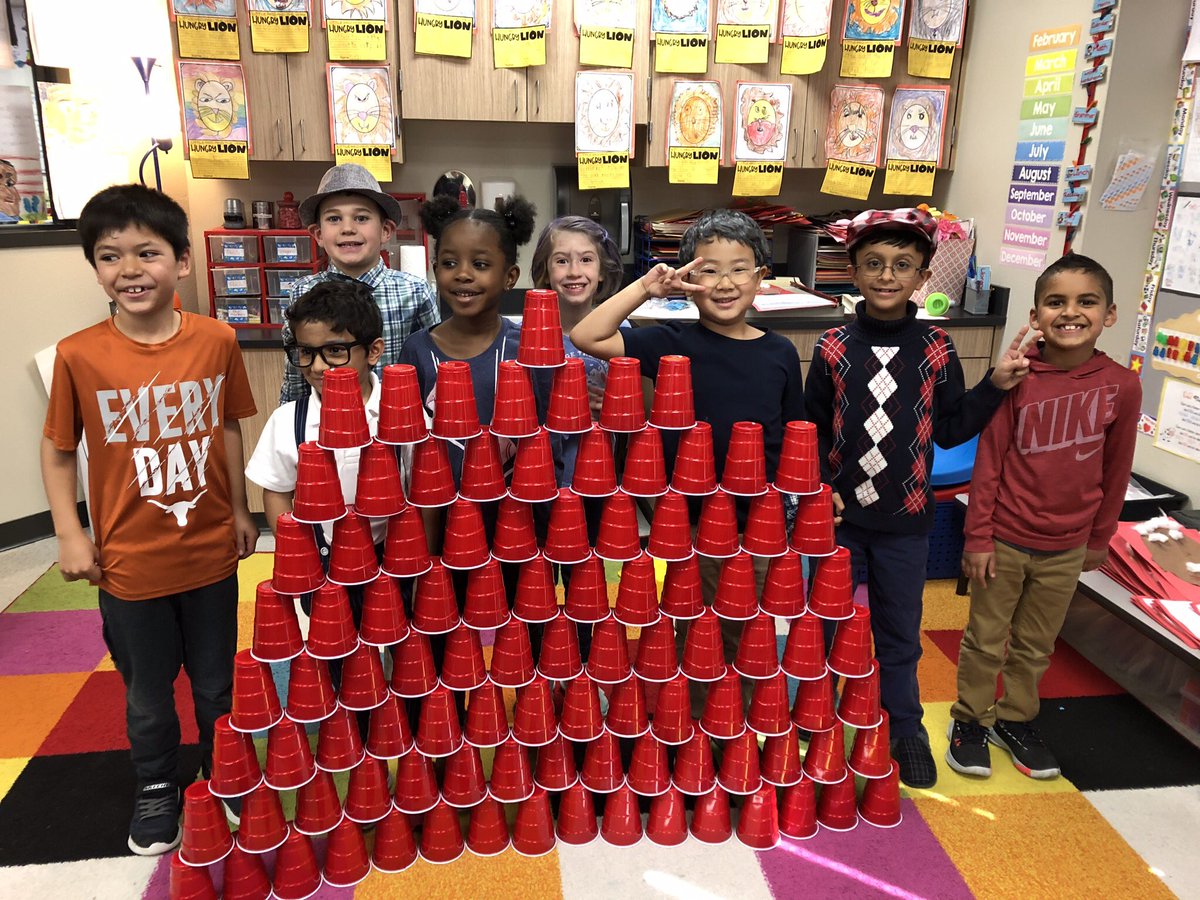 MrsSalmon1st's tweet photo. 💯th Day of School Fun!  We’re 💯 days smarter!!! https://t.co/sn7fBu6lCm