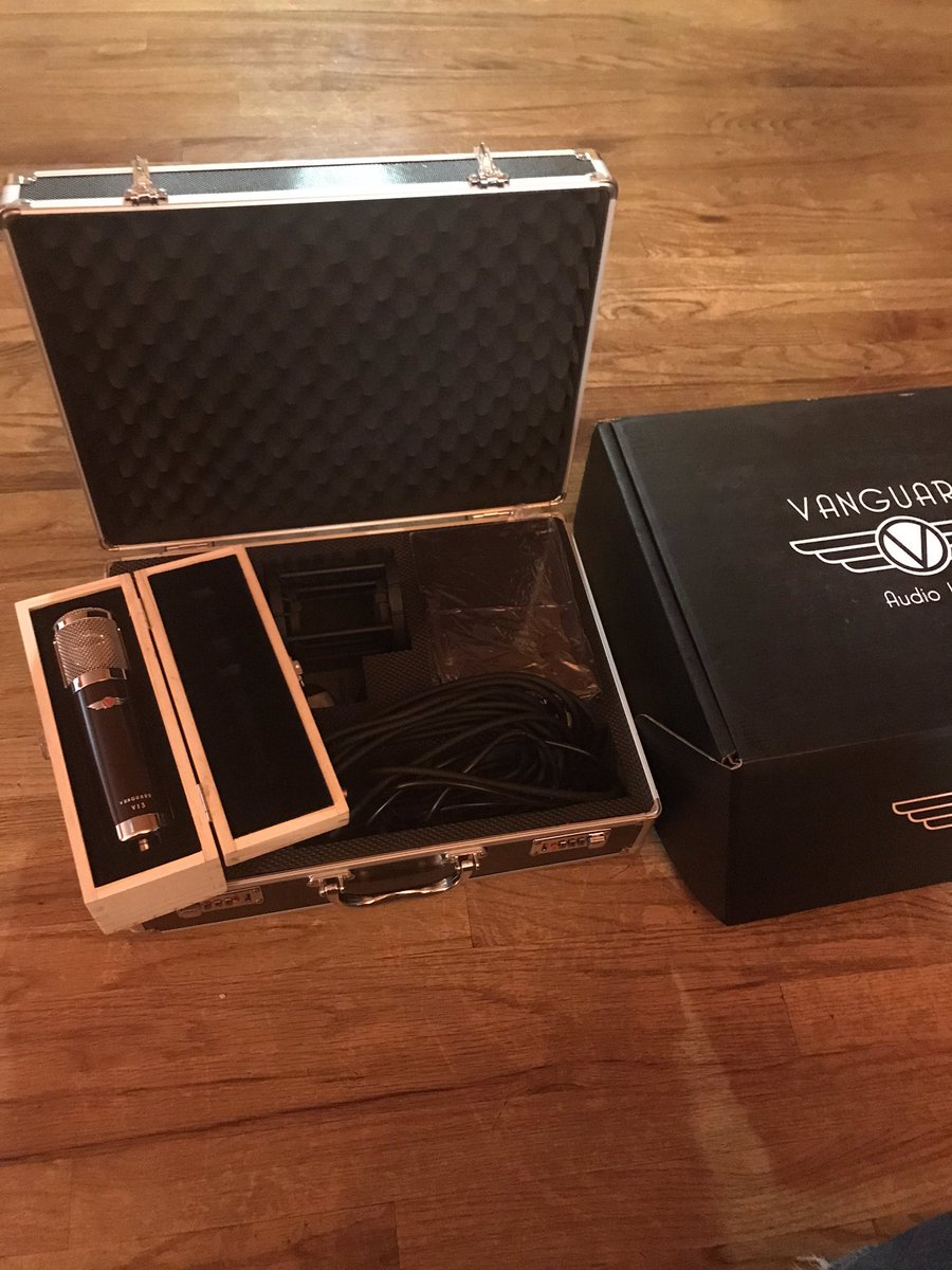 About to do a deep dive on the sonic side with this little monster. Thanks <a href="/vanguardaudio/">Vanguard Audio Labs</a> !!
 
#VanguardAudioLabs #V13tubecondensor #bellabrownandthejealouslovers