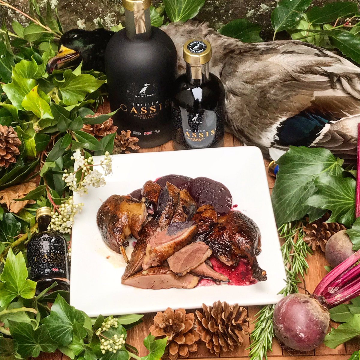 TheWoodee's tweet photo. What a brilliant collaboration with @WhiteHeron1876 today for our January Cookout Live! The Woodee Chef Sue Goring showed us how to cook local wild duck in #britishcassis in a 600mm Woodee Fire Pit. It was absolutely delicious. #woodeelife #firepitcooking #herefordshire https://t.co/2W1D2Rk8AC