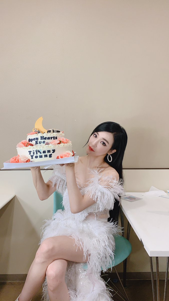 TIFFANY YOUNG tweet media