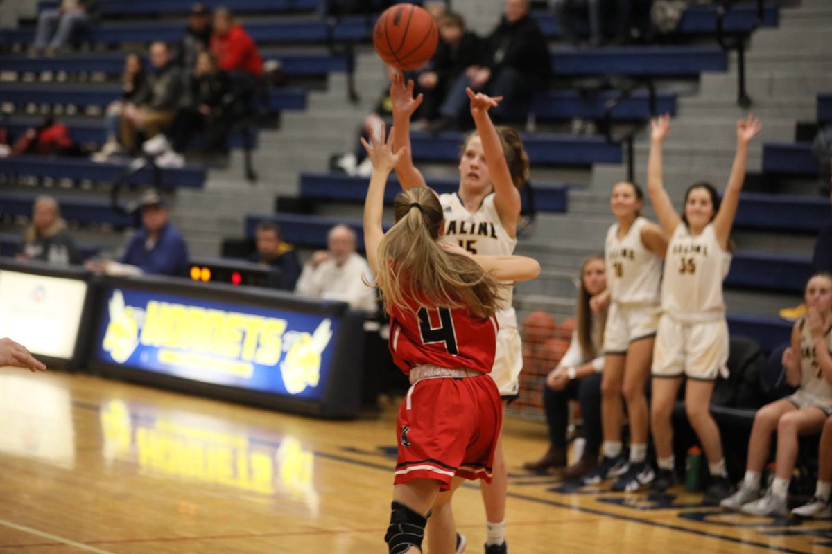 TheSalinePost's tweet photo. Saline JV wins 59-23 over Monroe. https://t.co/Cx2GX83gzS