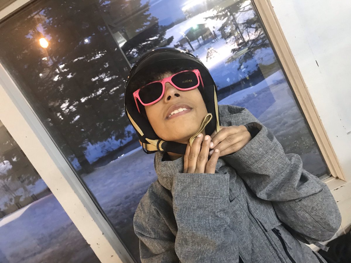 GrandRapidsPD's tweet photo. Yesterday, Ofc. Learned brought a group of youngsters from the @BGCGrandRapids to the @cannonsburgski for some wintertime fun. We hear they shredded some pretty wicked gnar. @shaunwhite would definitely be impressed!πβοΈ #GRCommunityForce https://t.co/1LXrfSy3rN