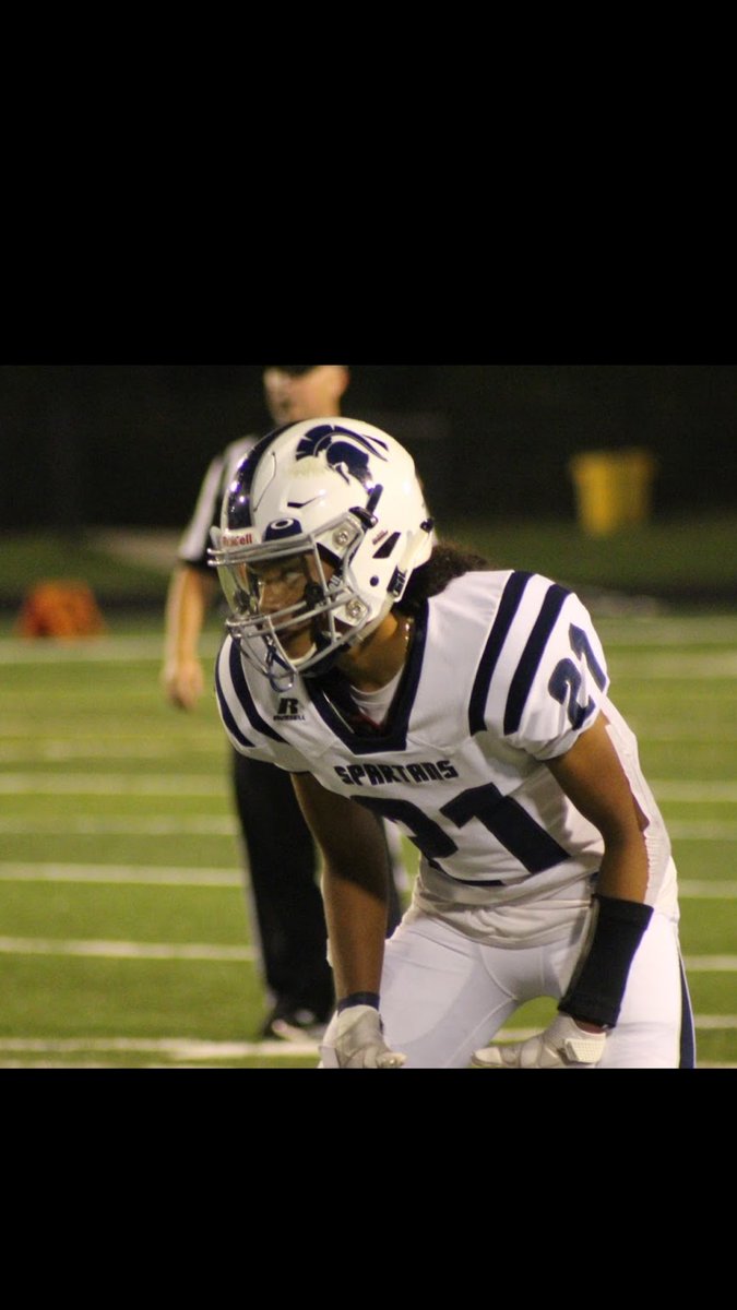 KingAli_3's tweet photo. First off I’d like to thank my family and friends for believing in me. Next I would like to thank my coaches for helping me get to this point. With that being said I am excited to announce my verbal commitment to St. Ambrose University ✅🐝 @FillippSAU https://t.co/8F9GmU80Vp