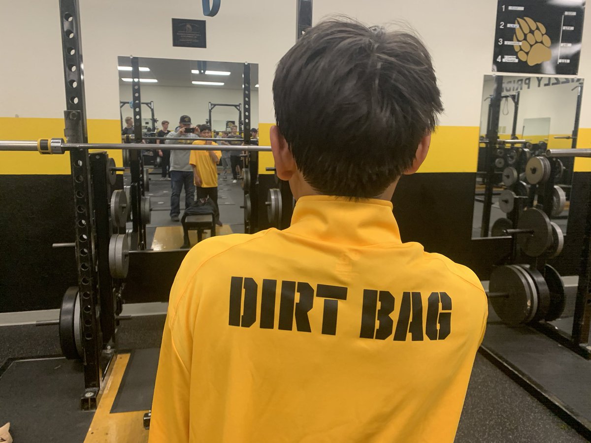 GalenaBombSquad's tweet photo. Congrats to Quinn Obert on winning the first Grizzy of the day award! He completed of 250 burpees for this win! #GoldStandard #WeAreUncommon #2023StrongClass https://t.co/Ltqdezmn6r