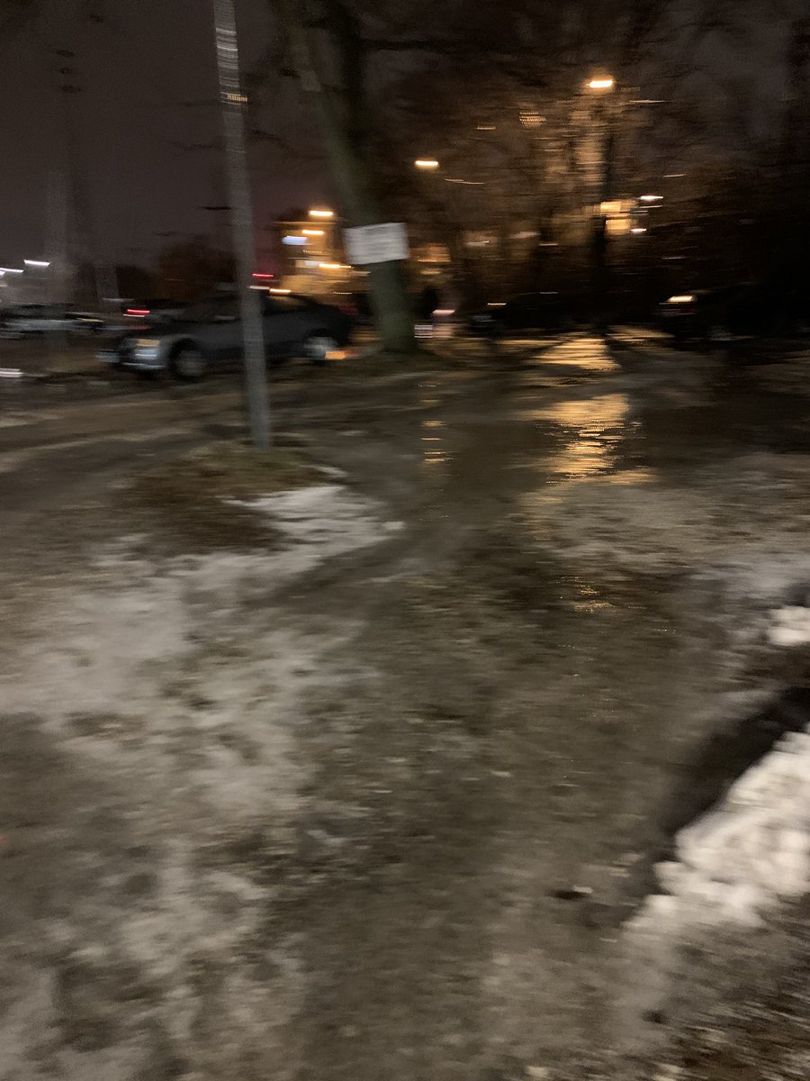 Algie Crivens III tweet media