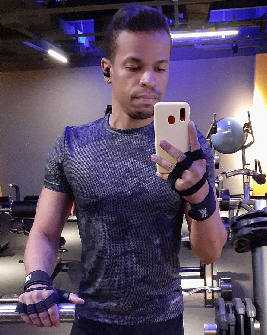 GuihMenegatti's tweet photo. Nem a chuva me parou.
.
.
.
#XôFrango #EsmagaQueCresce #VidaSaudavel #Gym #WorkOut #SmartFitAlunos #SmartFit #SmartFit2019 #BoyRJ #MeninoDoRJ #GarotoRJ #NegroRJ #NegrosLindos #Brasil #Brasil #RioDeJaneiro #RJ #Laranjeiras #RJ #SmartFit #SmartFit2020 https://t.co/HWaIAGReoz