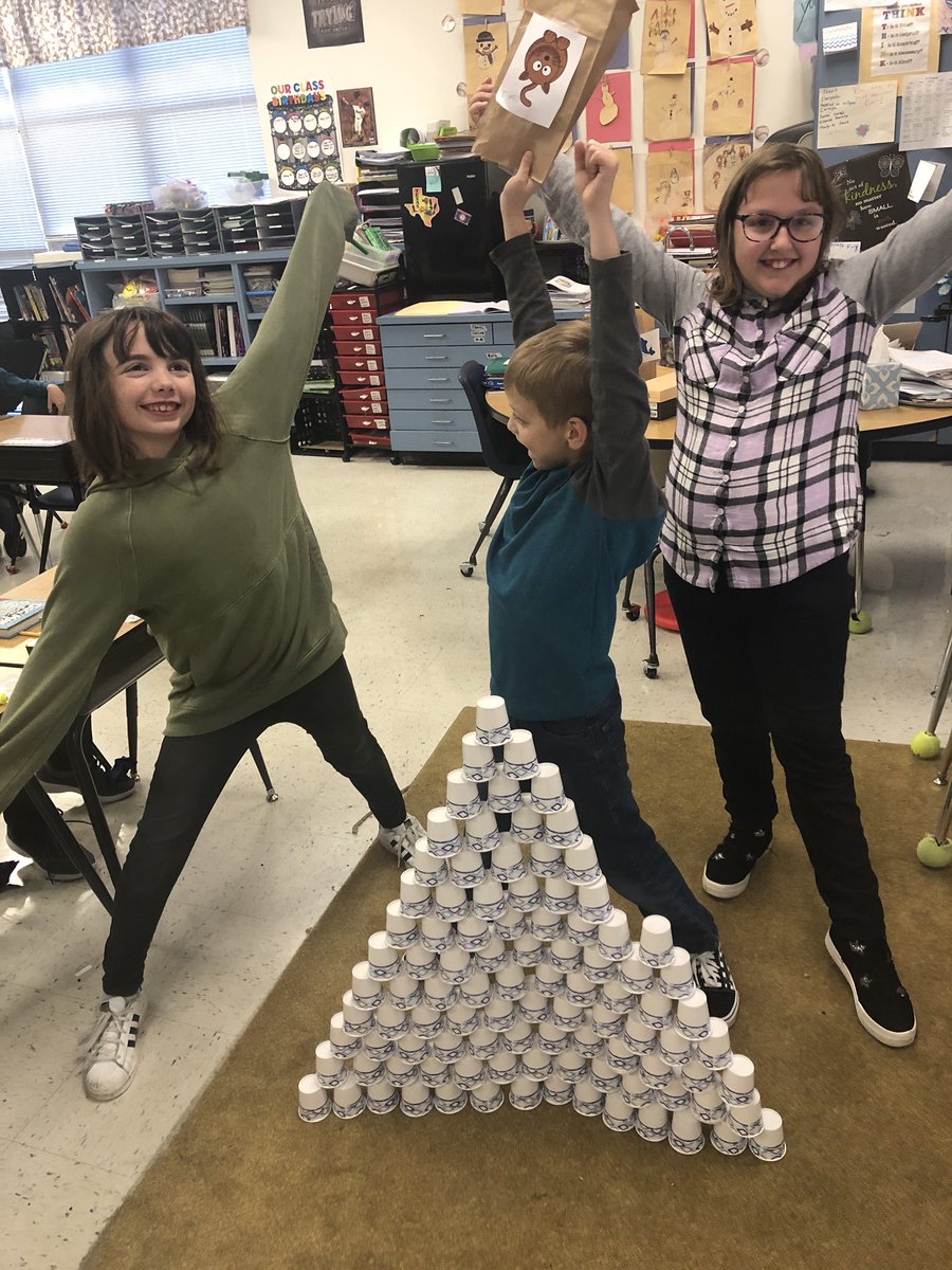 JosephC3rd2021's tweet photo. Celebrating 100th Day of School with a fun escape room activity! @MorningsideES https://t.co/tNTVhtxJ89