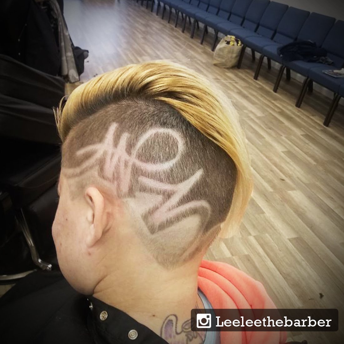 @leeleethebarber865 is hooking up some clean designs! 
___________________________⠀⠀
#barber #barbers #barbergame #barbergang #barberlife #barbershop #barbershopconnect #barbero #barbering #barbernation #barberart #barberstyle #barberinctv #barberworld #barberlifestyle
