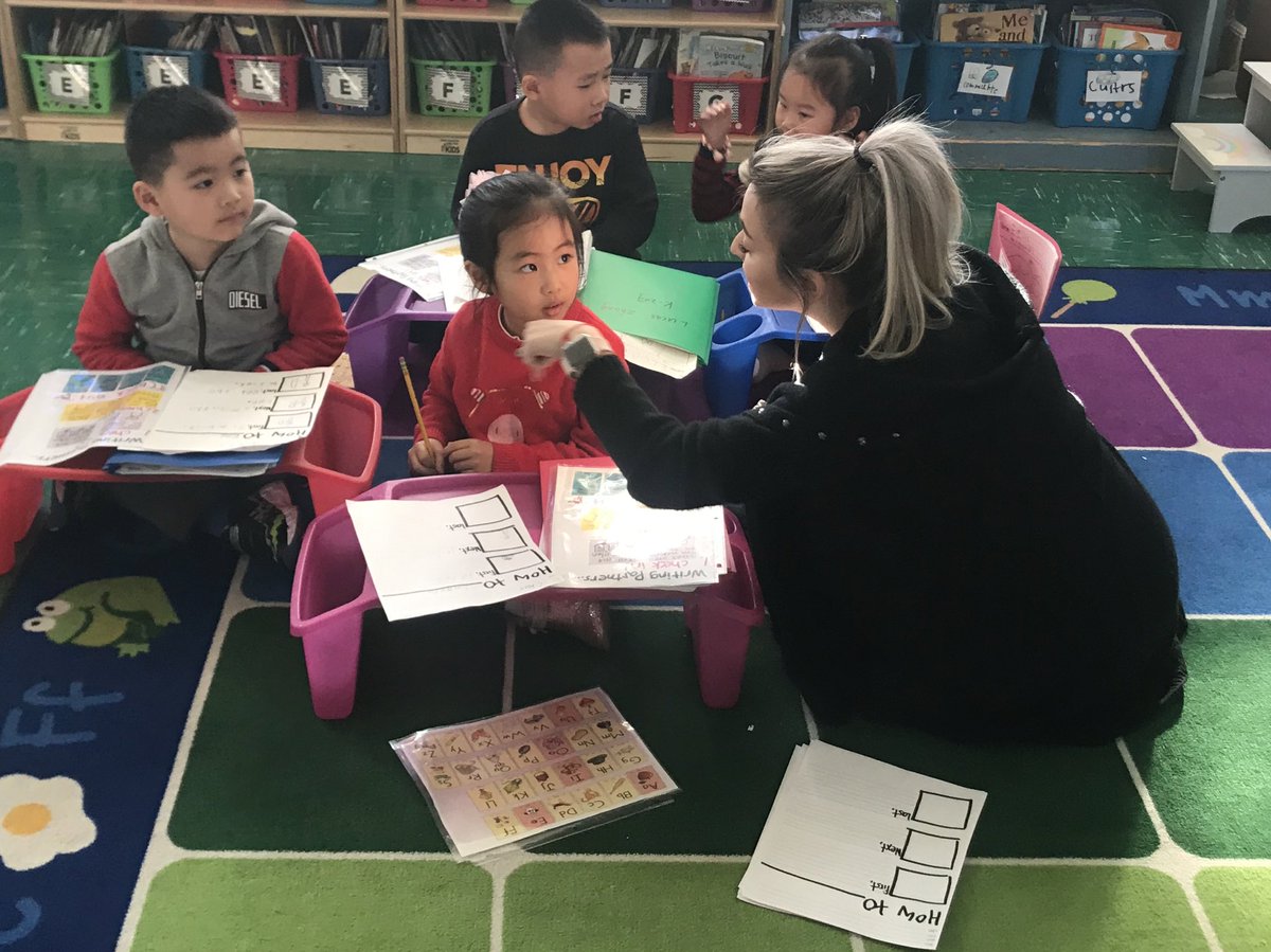 Myers221q's tweet photo. Another Powerful Day of Lifting the Level of Student Conversation with the Fabulous @amandalah and @TCRWP. I absolutely love this work we are doing- our teachers are extraordinary!  #proudlady #togetherisbetter @D26Team @PS159_Q @ps159q_pta https://t.co/jpCQrrbjta