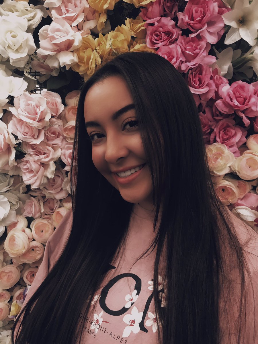 PhotosPush's tweet photo. Sometimes you need three filters of the same photo #PushPhotos https://t.co/rDuLKS1978