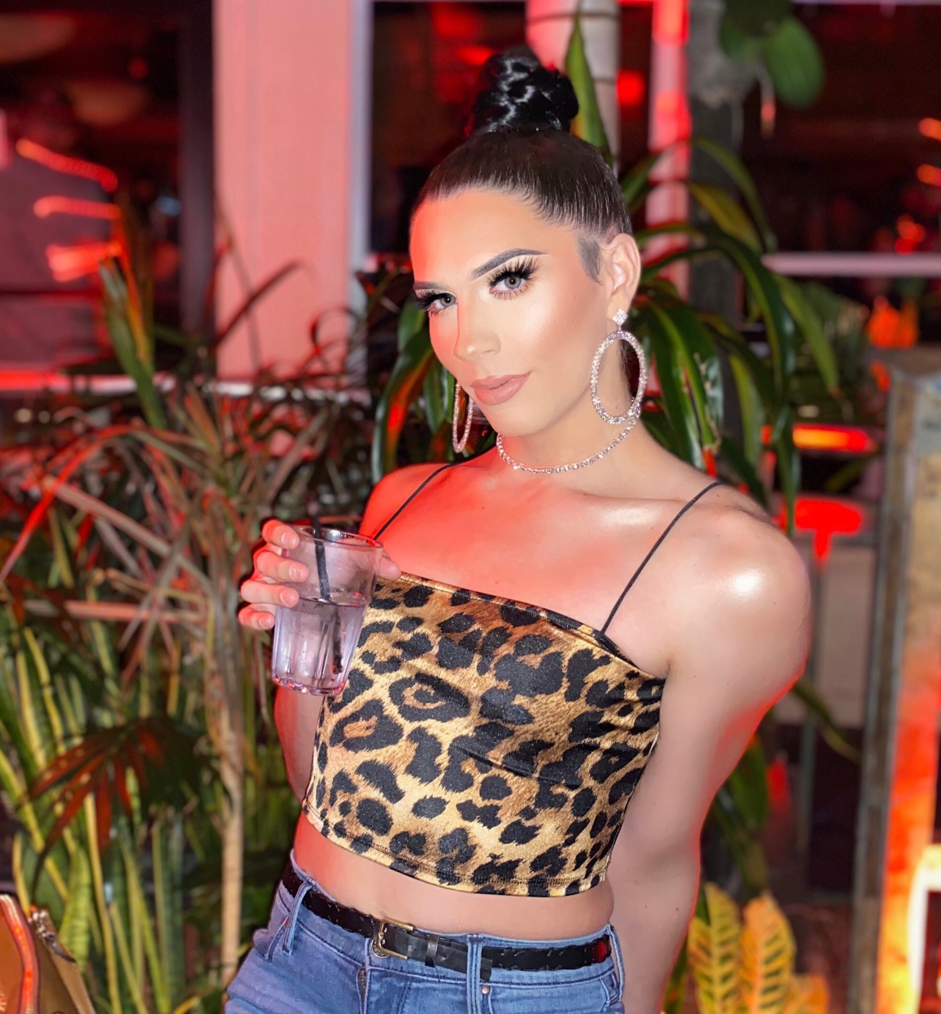 TW Pornstars - 2 pic. Ari Chanel 💍💎. Twitter. Who would love to see