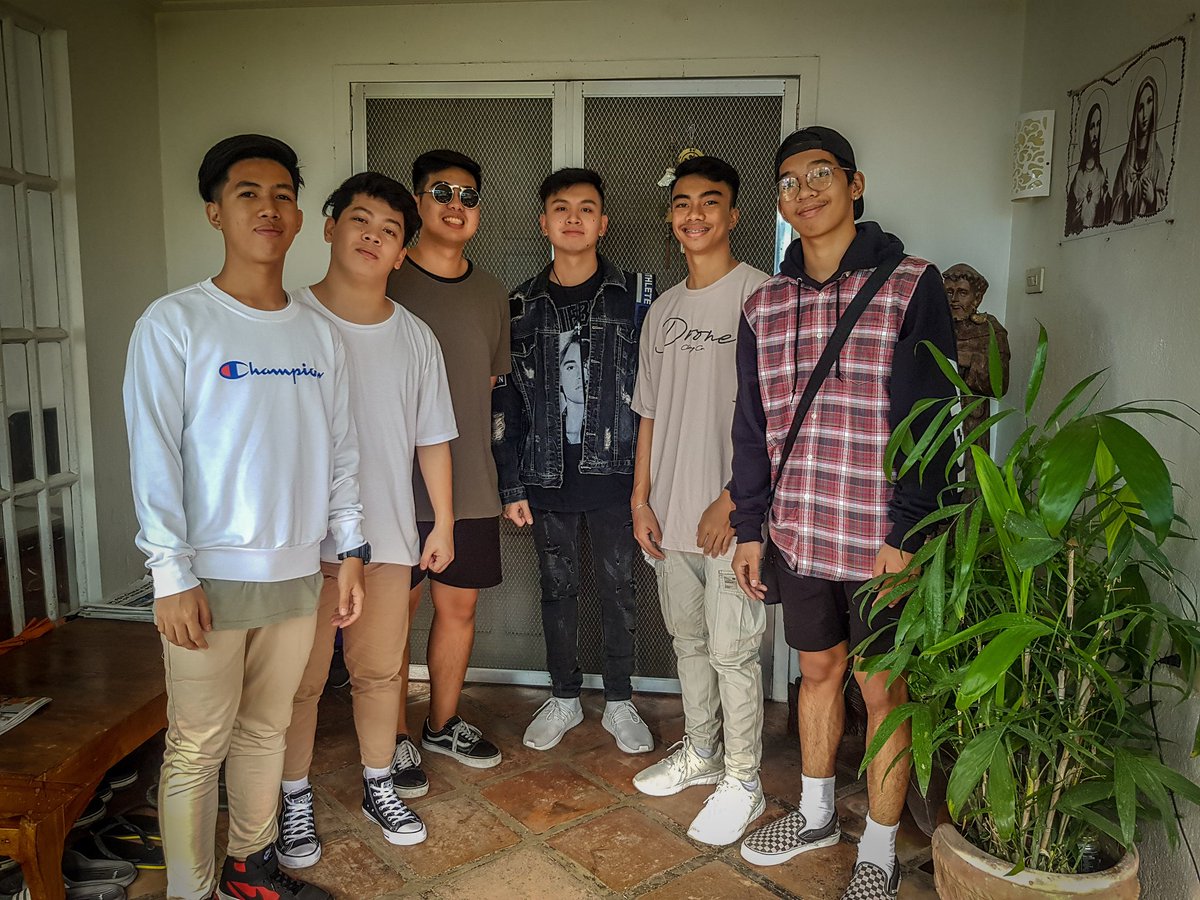 butch_consunji's tweet photo. SUPPORT TEAM 💯
After one year of recovering and finding myself from being lost. Finally! Time to go back to manila to express a special piece of mine. May God Bless our trip and journey today. Let's do this!!! 🔥🔥🔥
#DancingMachine #DANCEtoINSPIRE https://t.co/Z2Dkg0wlC8