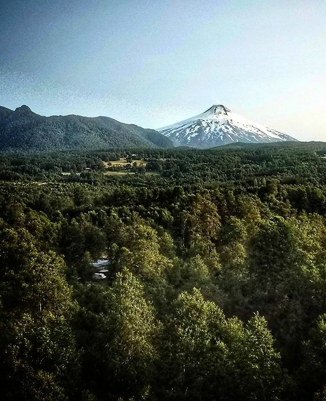 Mourglia's tweet photo. 🌋 ¿Cómo no enamorarse de este lugar? ⛰️
.
.
.
.
.
.
.
.
.
.
.
#corredornómada #noaflojes #adidasrunners #adidasrunnersbsas #goproarg #viajarparacorrer https://t.co/guO4pM4RHA https://t.co/Gn9mxEAzVu
