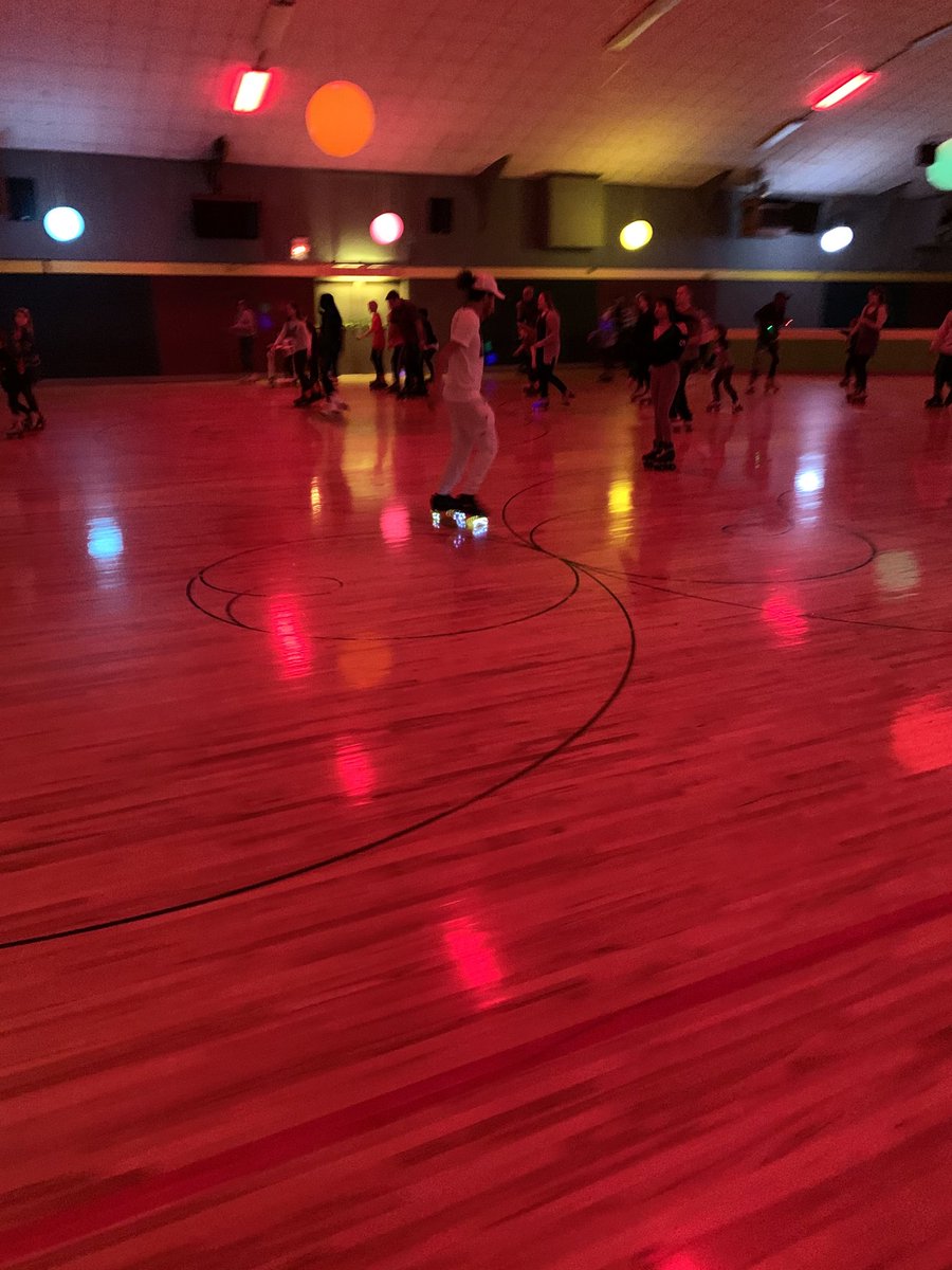 Cool light up skate guy