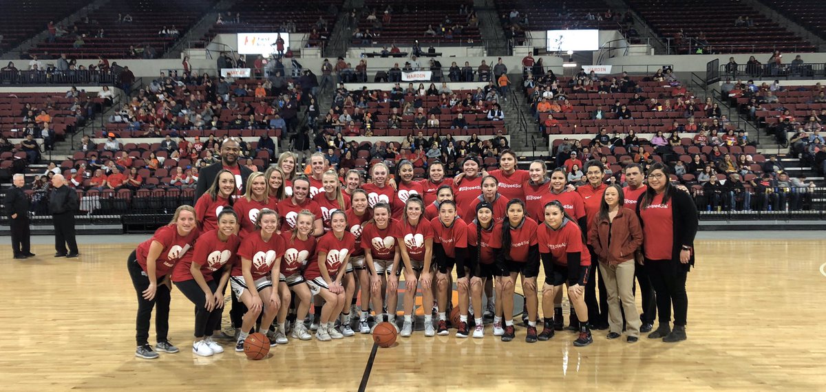 wearebc1's tweet photo. BC-Hardin tip off in 10 mins. This is bigger than basketball. #hope4Sal #MMIW https://t.co/357zwxguOA