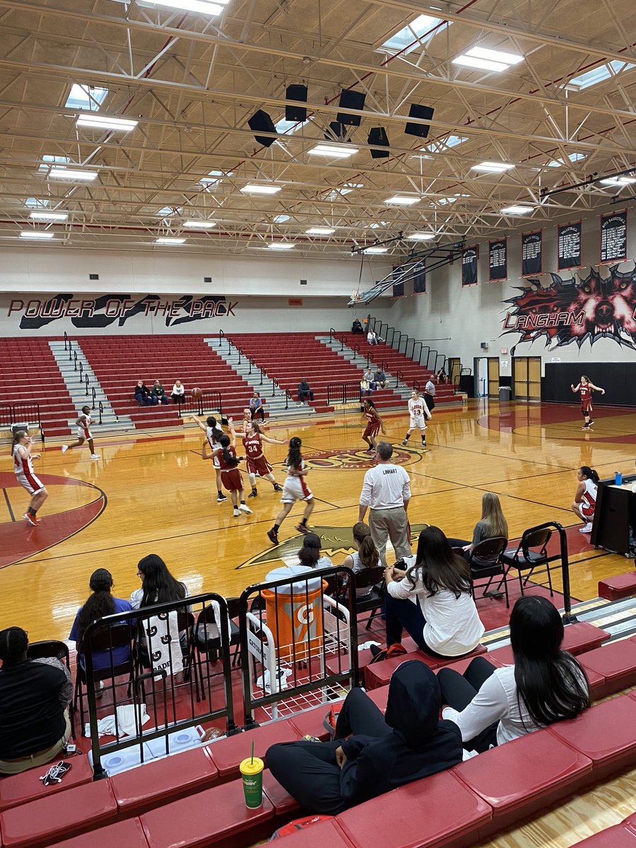 jmtz10403's tweet photo. Thank you @LanghamWbb for sponsoring teacher appreciation night!   #family is not just a word but seen in your actions! @langhamcreekhs @CyFairISD #newera #DefendDominate https://t.co/dQzNQ47iR6