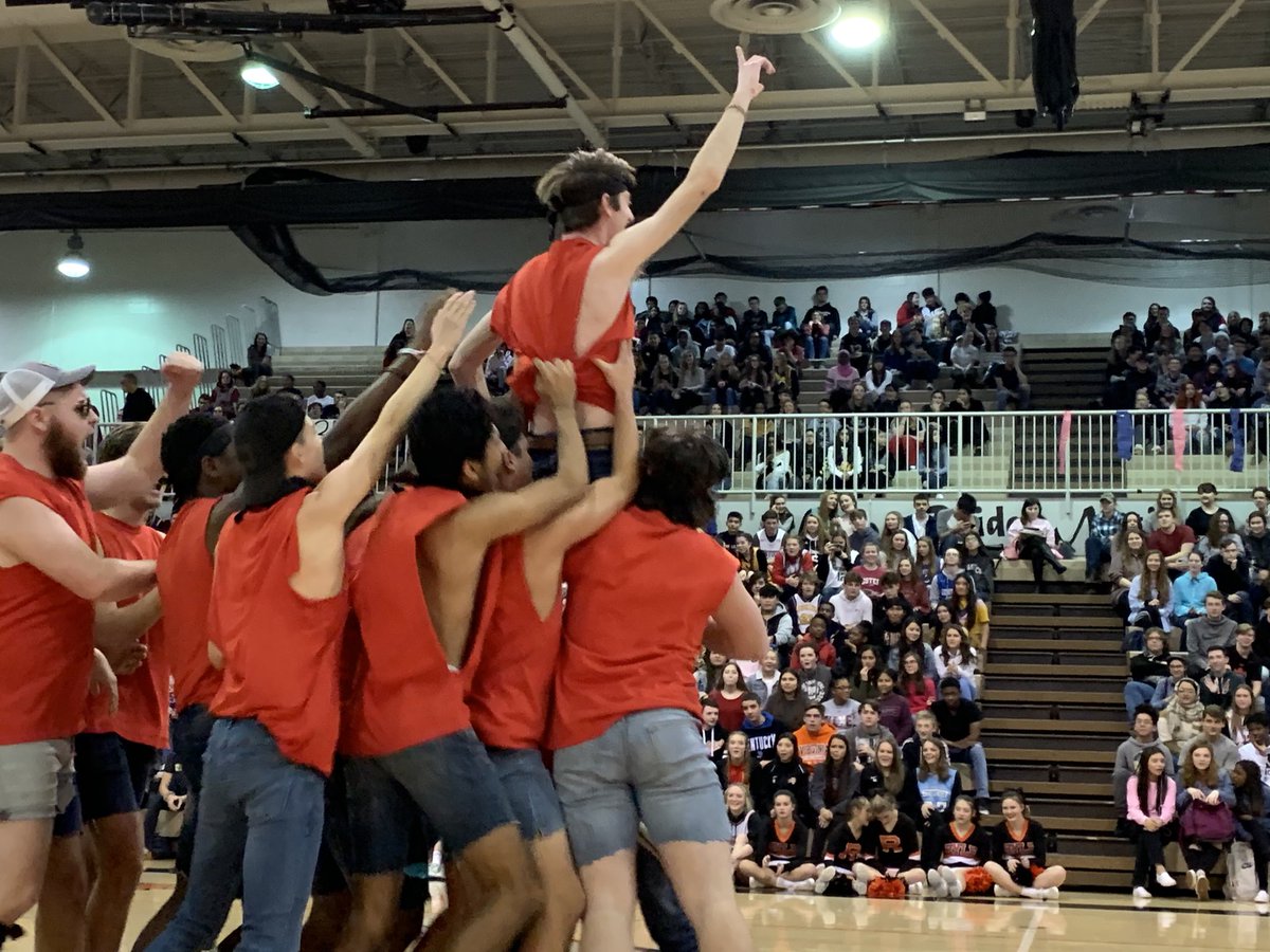 ryleraiders's tweet photo. Congratulations to the 2020 Mr. Ryle winner - Seth McCoy! https://t.co/5hxCHwRMxi