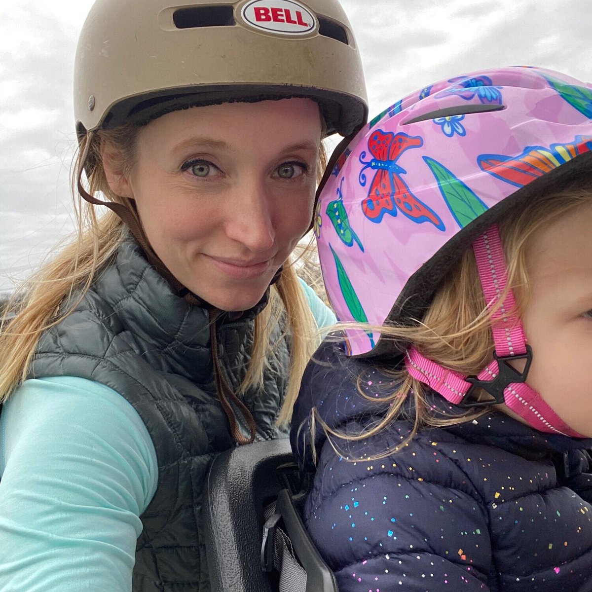 NikkiDinki's tweet photo. I’m a #runner now (and a biker and a walker)! @ChefDPhillips and I are going to run a #halfmarathon in May! Check out what the other @BluebirdandB ladies are up to for our #resolutionchallenge! https://t.co/qClycivdXo #halfmarathontraining #bluebirdandblackberries #meatontheside https://t.co/lr1XkKPeN8