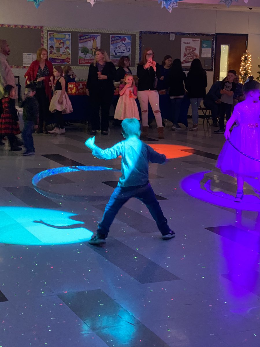 smithclou's tweet photo. The Degan PTA is the best!!! They transformed our cafeteria into a winter wonderland. Our 1st ever Winter Ball is a huge success! #wearedegan #deganpta #embracethejourny https://t.co/9K0OQZqtt5